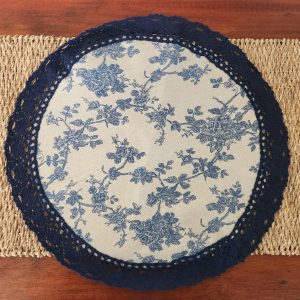blue & white floral pattern placemats with lace trim set of 4